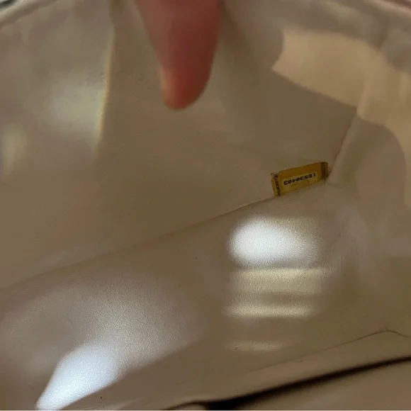 CHANEL Silver Mirror Reissue 2.55 Special edition Quilted Shoulder Bag - Picture 15 of 16